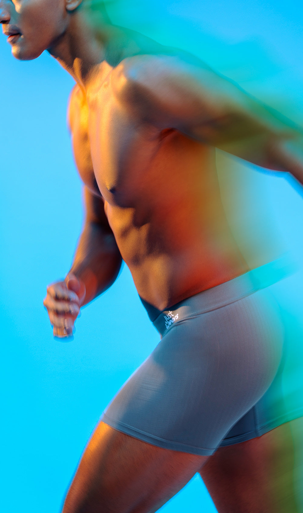 an image on the site just wears