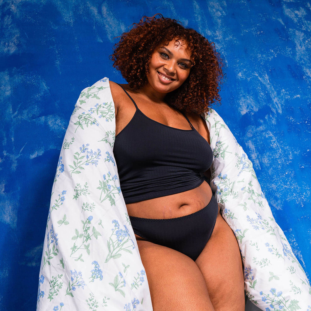 Womens Thongs  (color - Black)