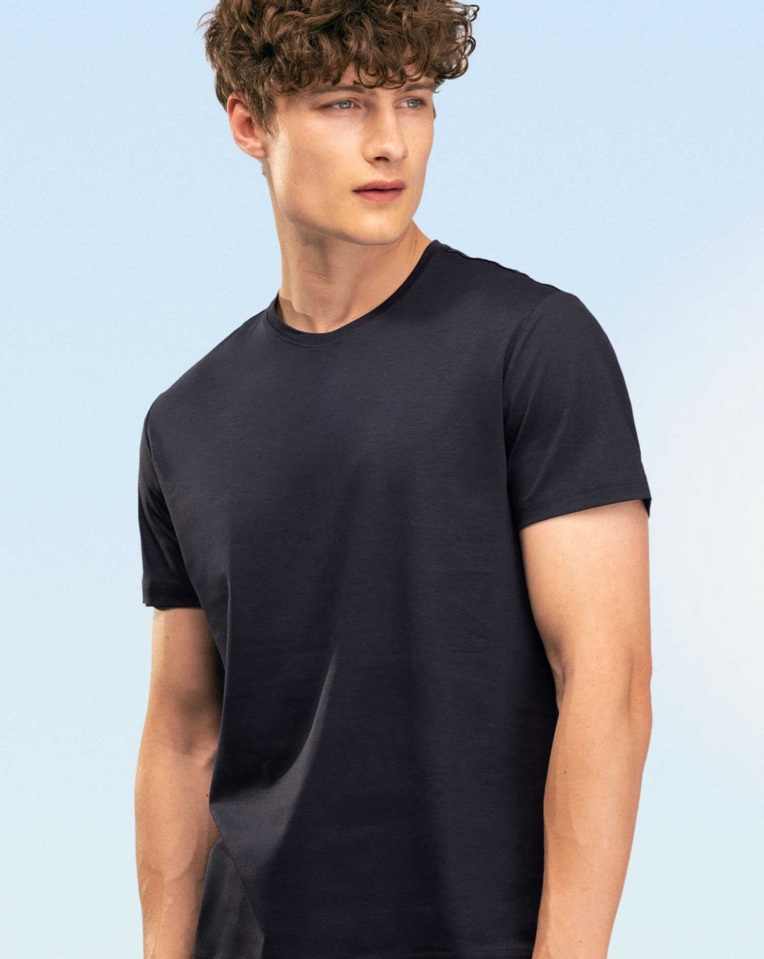 an image on the site just wears